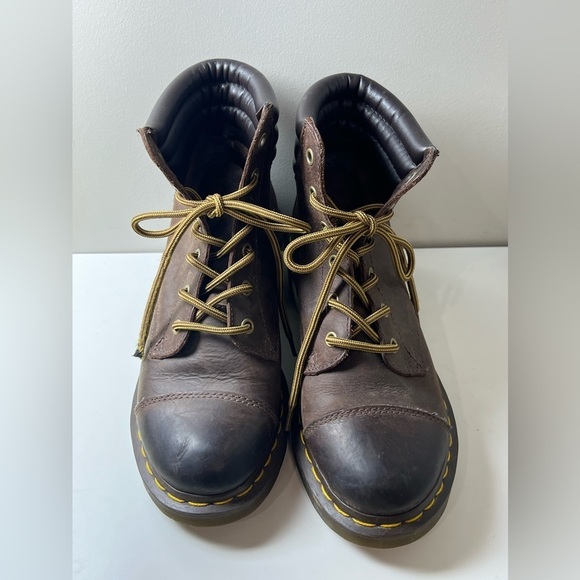 Dr. Marten Size 8 Distressed Alexandra Brown Combat Moto Boots Vibram Sole EUC - Picture 9 of 12